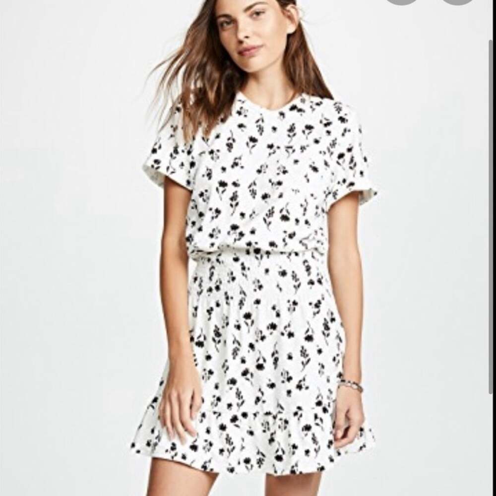 Parker Smocked Waist Floral Casual T Shirt Dress Medium